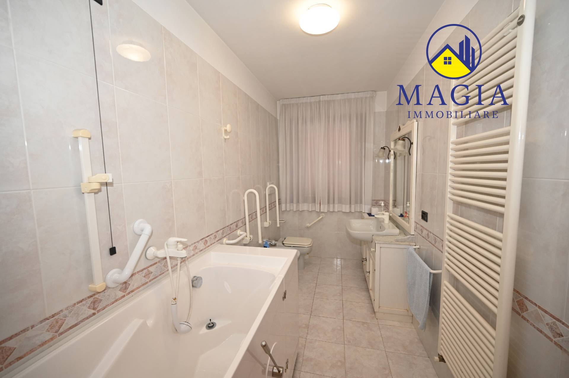 Villa a schiera in vendita a Ascoli Piceno, Monticelli Alto