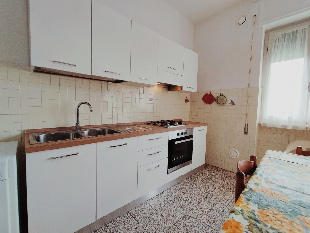 Casa vacanza 5 Locali o pi arredata in affitto in via litoranea, Follonica