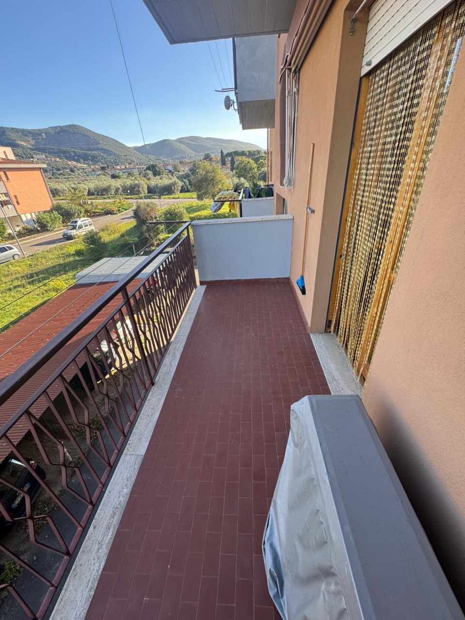 Appartamento con terrazzo in via piero gobetti, Gavorrano