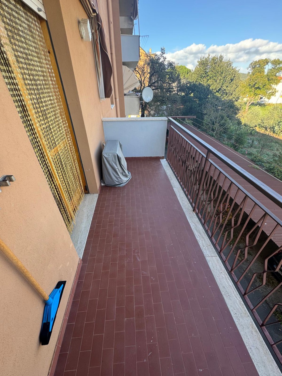 Appartamento con terrazzo in via piero gobetti, Gavorrano