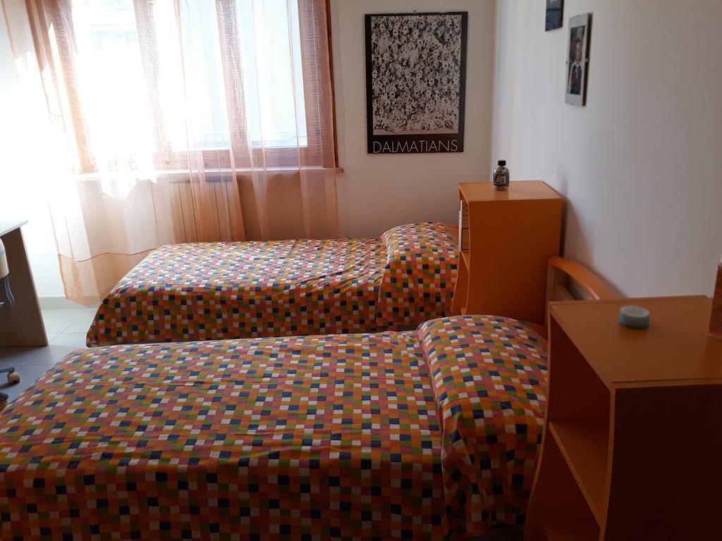 Trilocale arredato in affitto in via lombardia, Follonica