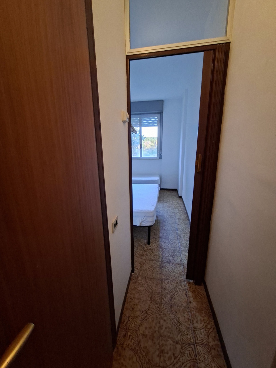 Bilocale con terrazzo in via dei pini, Follonica