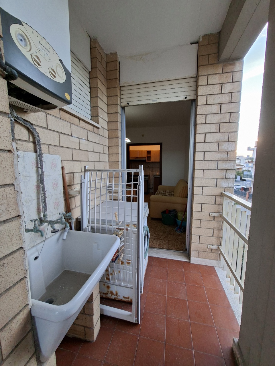 Bilocale con terrazzo in via dei pini, Follonica