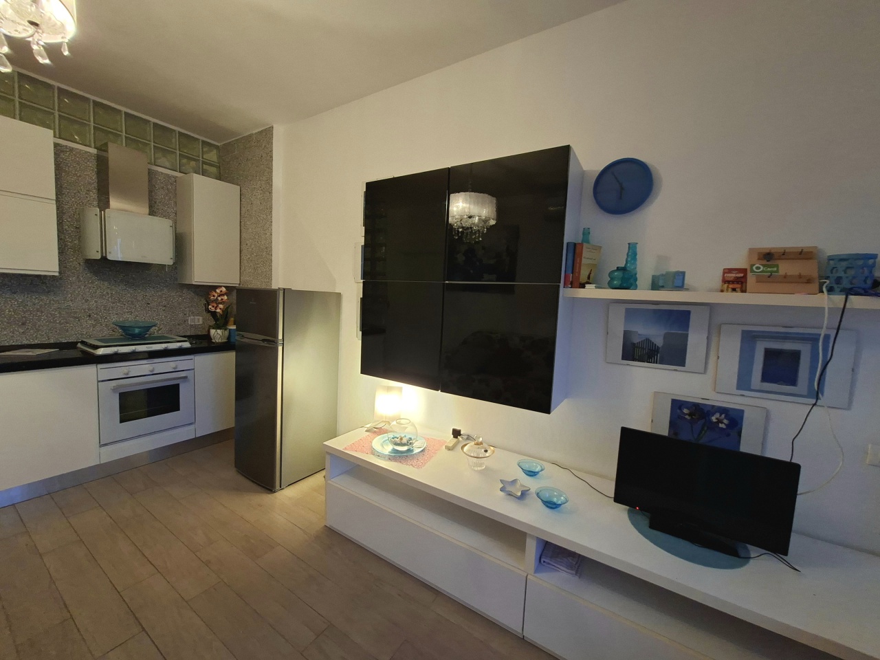 Bilocale arredato in affitto in via litoranea, Follonica