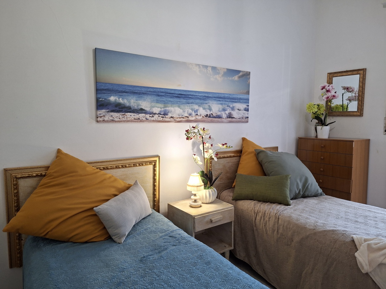 Quadrilocale arredato in affitto in via leoncavallo, Follonica