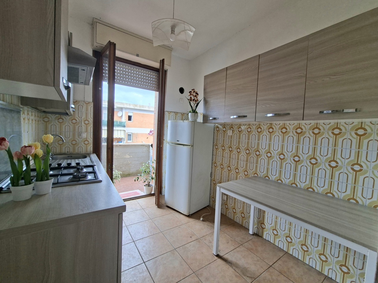 Quadrilocale con terrazzo in via due giugno, Follonica