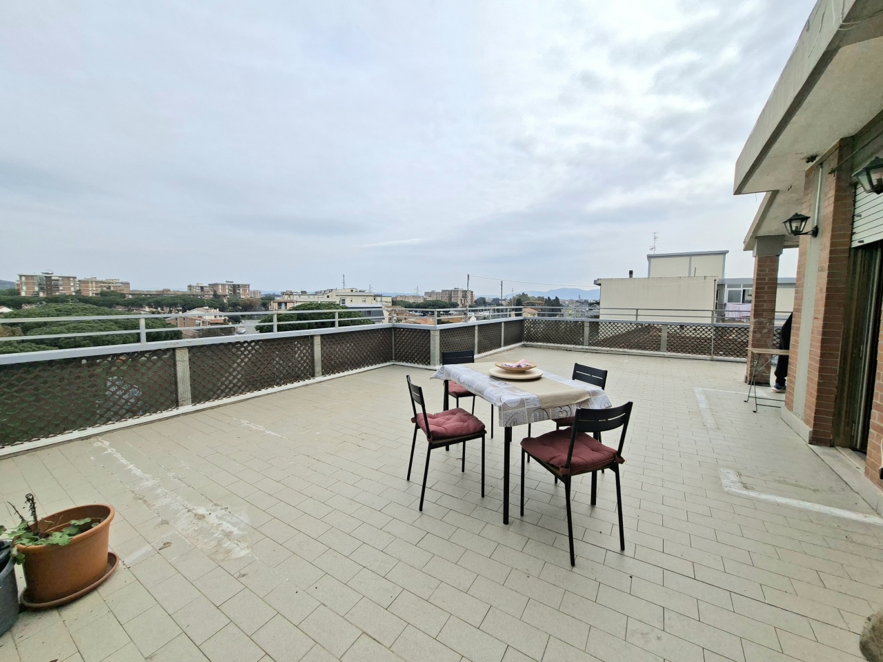 Attico arredato in affitto in via toscanini, Follonica