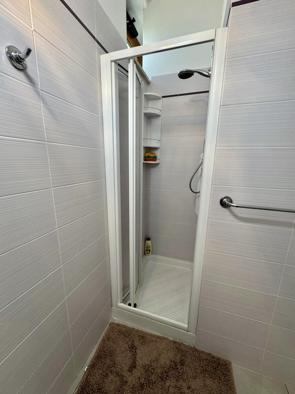 Casa indipendente arredata in affitto in via litoranea, Follonica