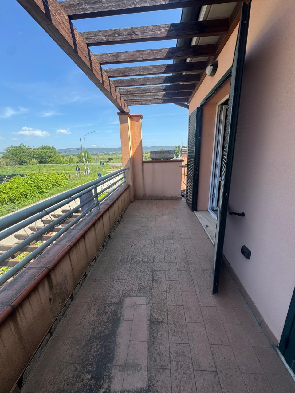 Quadrilocale con terrazzo in localita le case, Scarlino