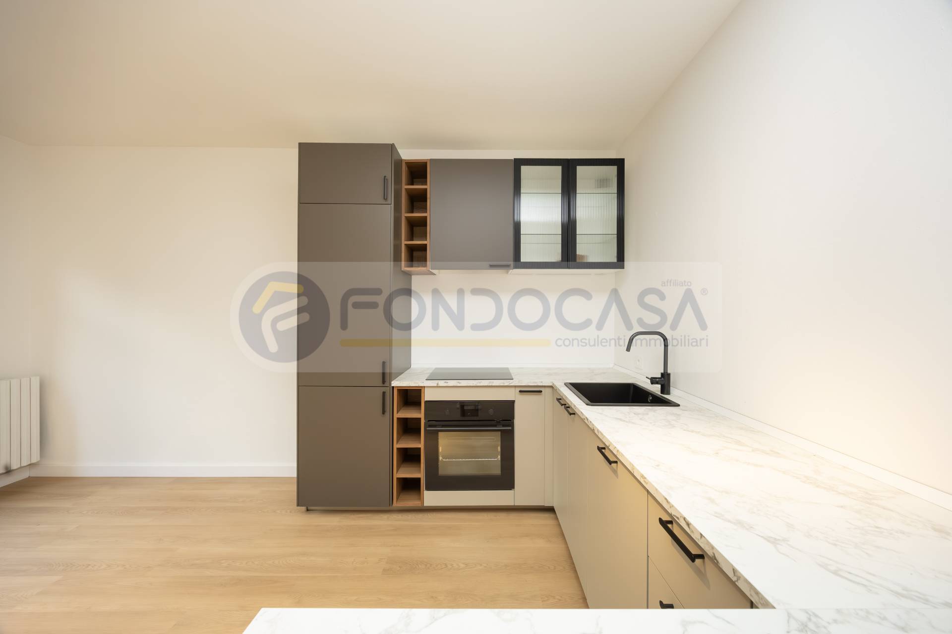 Appartamento in vendita a Milano, Quartiere Adriano