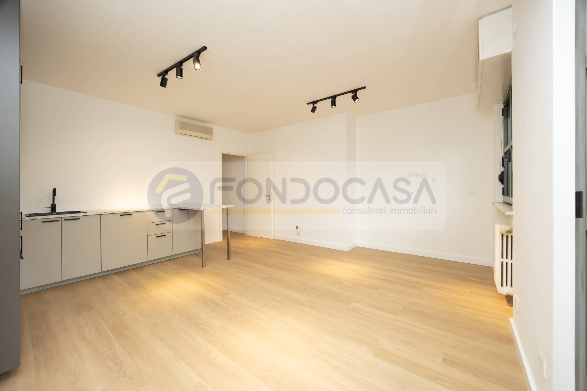 Appartamento in vendita a Milano, Quartiere Adriano