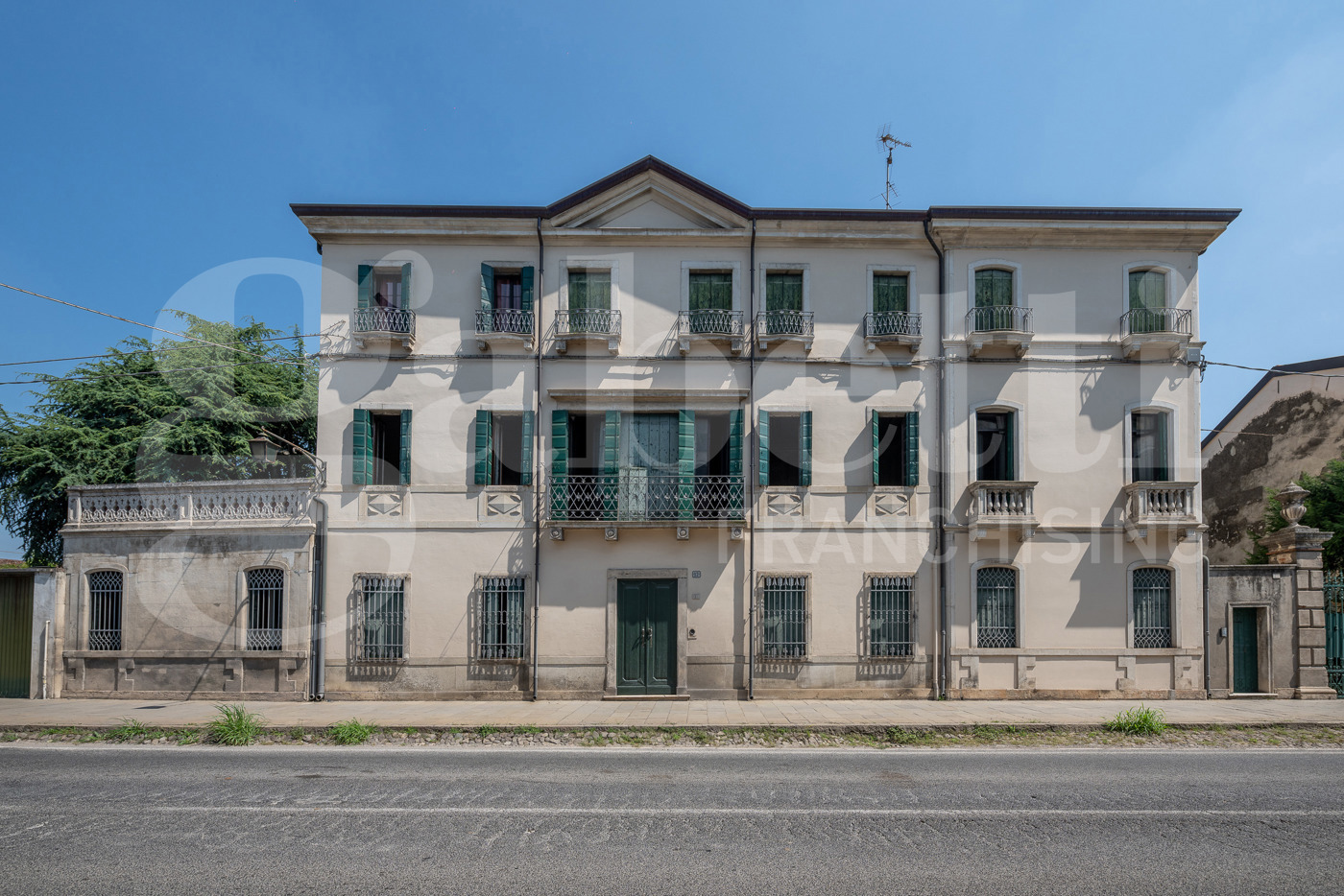 Villa con giardino a Montagnana