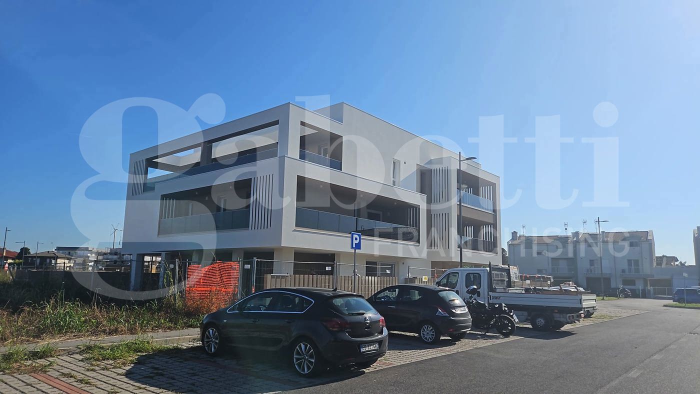 Quadrilocale con box a Albignasego