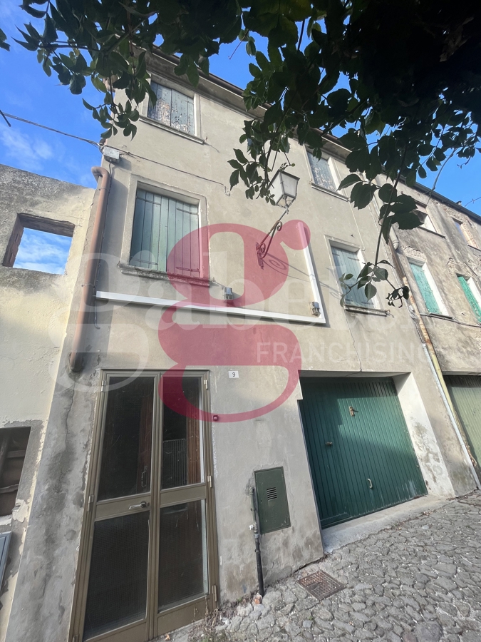 Stabile/Palazzo in vendita a Monselice