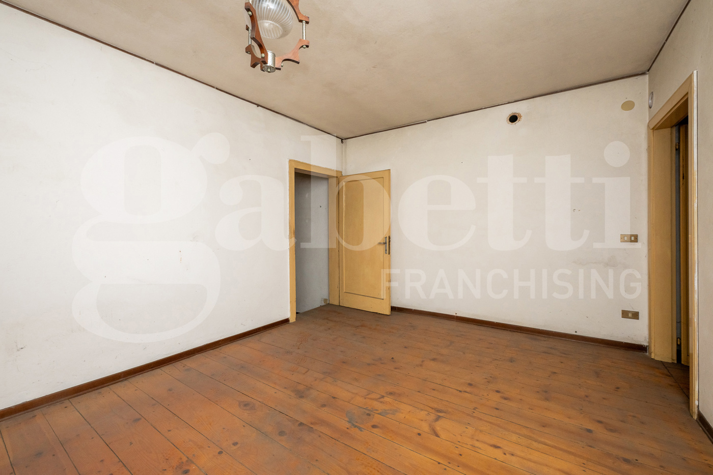 Stabile/Palazzo in vendita a Tribano