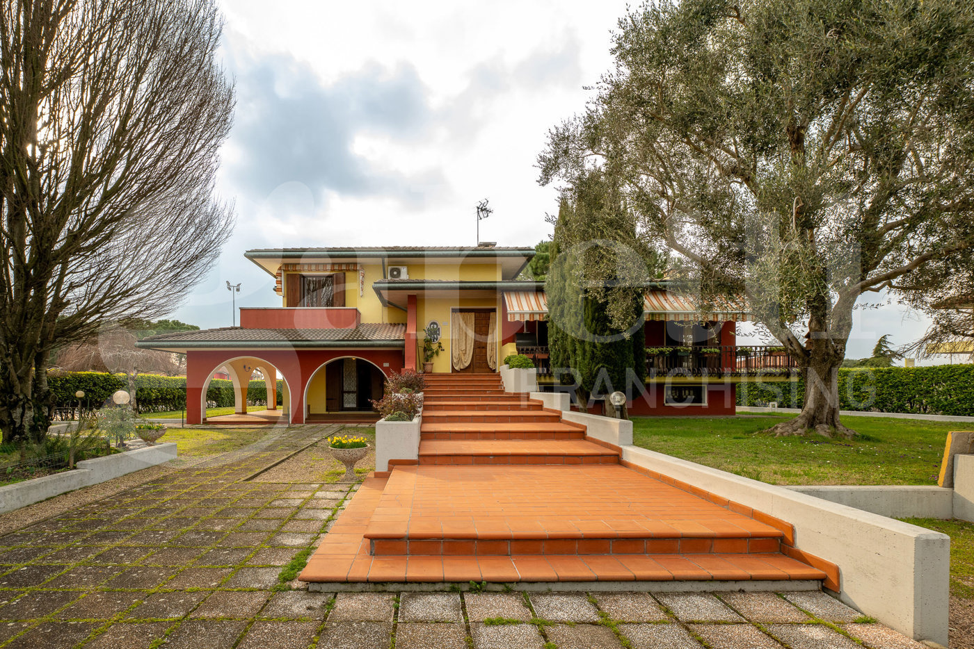 Villa con giardino a Tribano