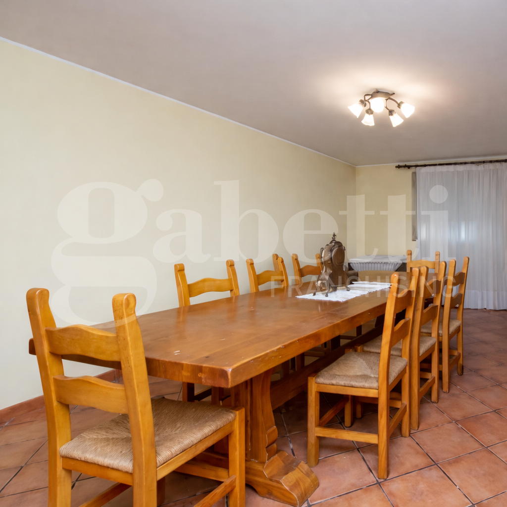 Casa indipendente con giardino a Solesino