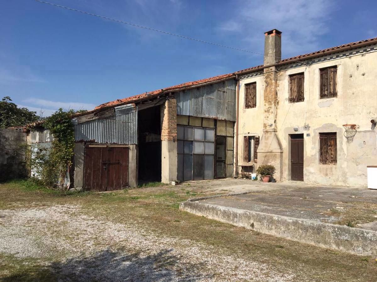 Casa indipendente con giardino a Monselice