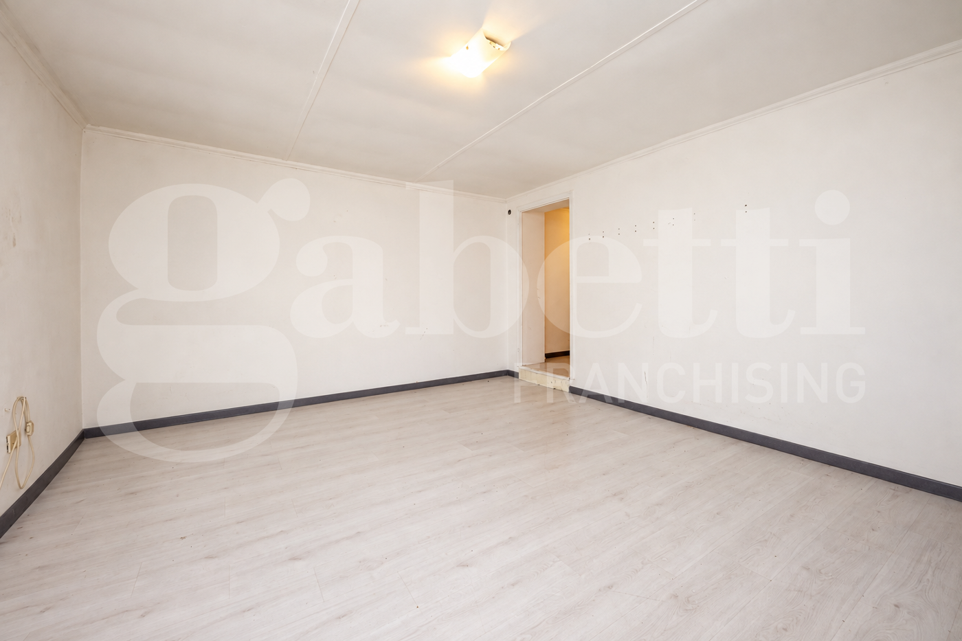 Stabile/Palazzo con box doppio a Baone