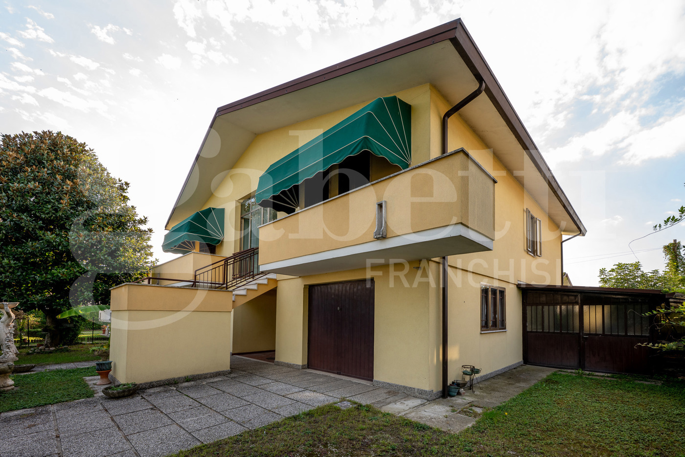Casa indipendente con giardino a Solesino