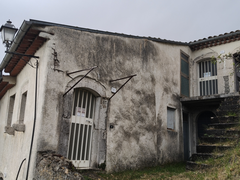 Appartamento da ristrutturare a Cerro al Volturno
