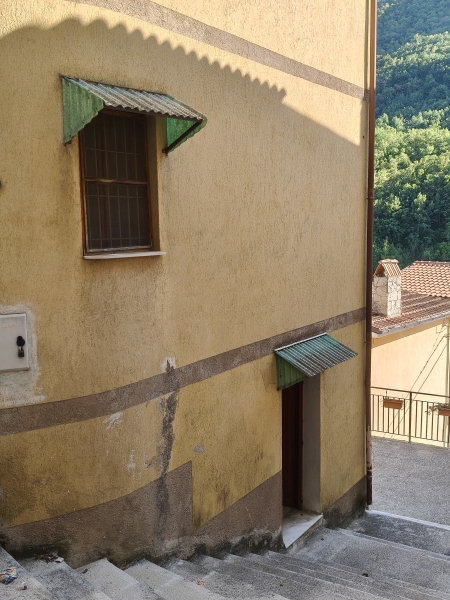 Casa indipendente in vendita a Colli a Volturno