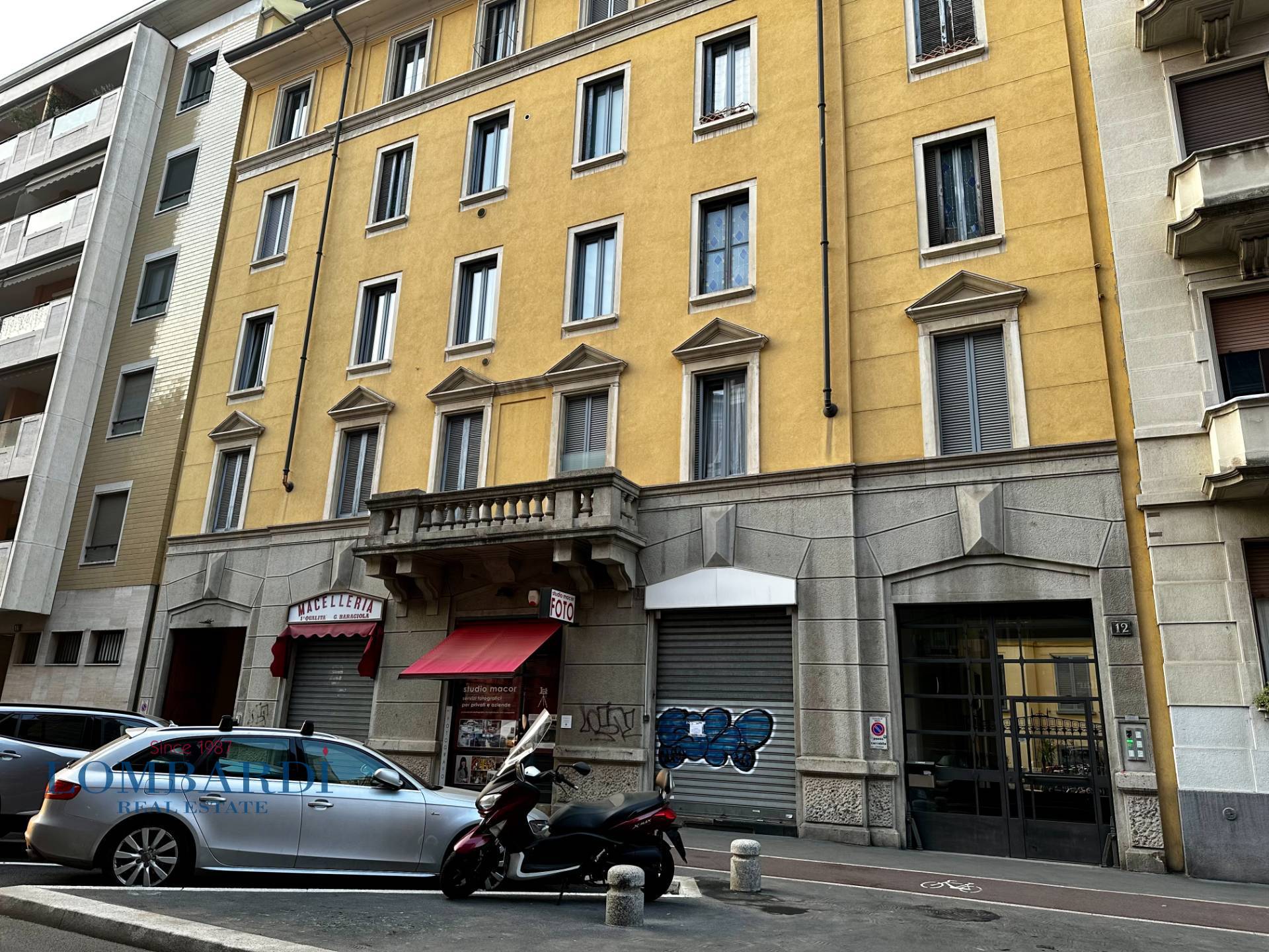 Bilocale arredato in affitto, Milano solari