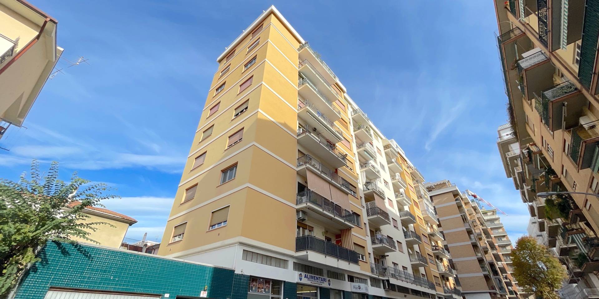 Appartamento con box, San Benedetto del Tronto residenziale sud