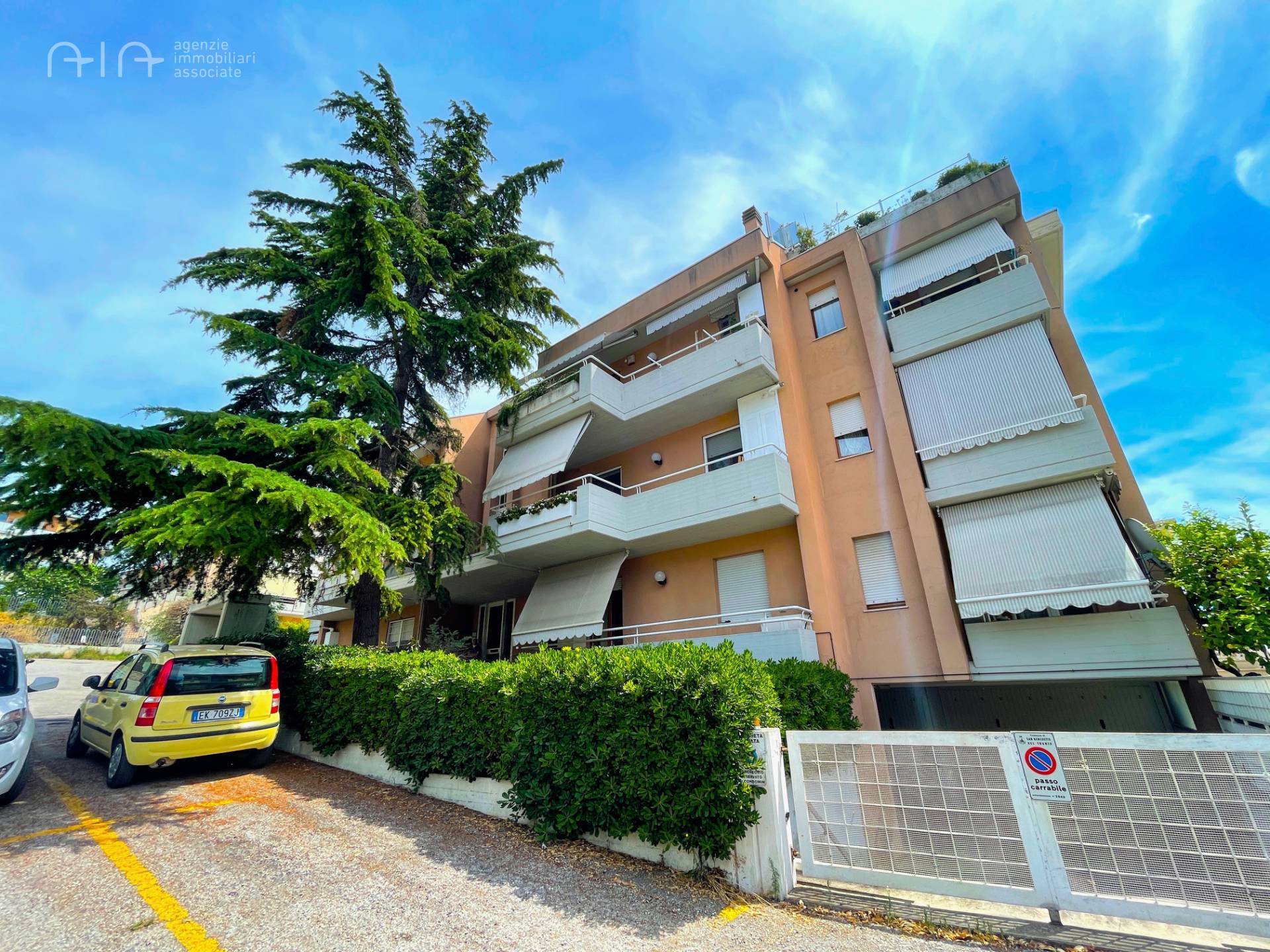 Appartamento con terrazzo, San Benedetto del Tronto residenziale nord