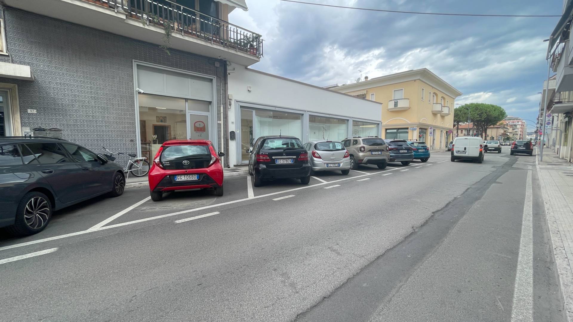 Locale Commerciale in affitto a San Benedetto del Tronto, Centralissima
