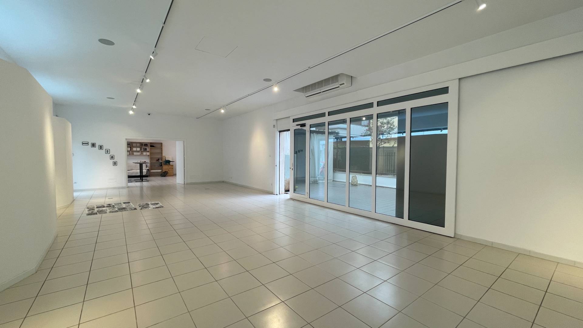 Locale Commerciale in affitto a San Benedetto del Tronto, Centralissima