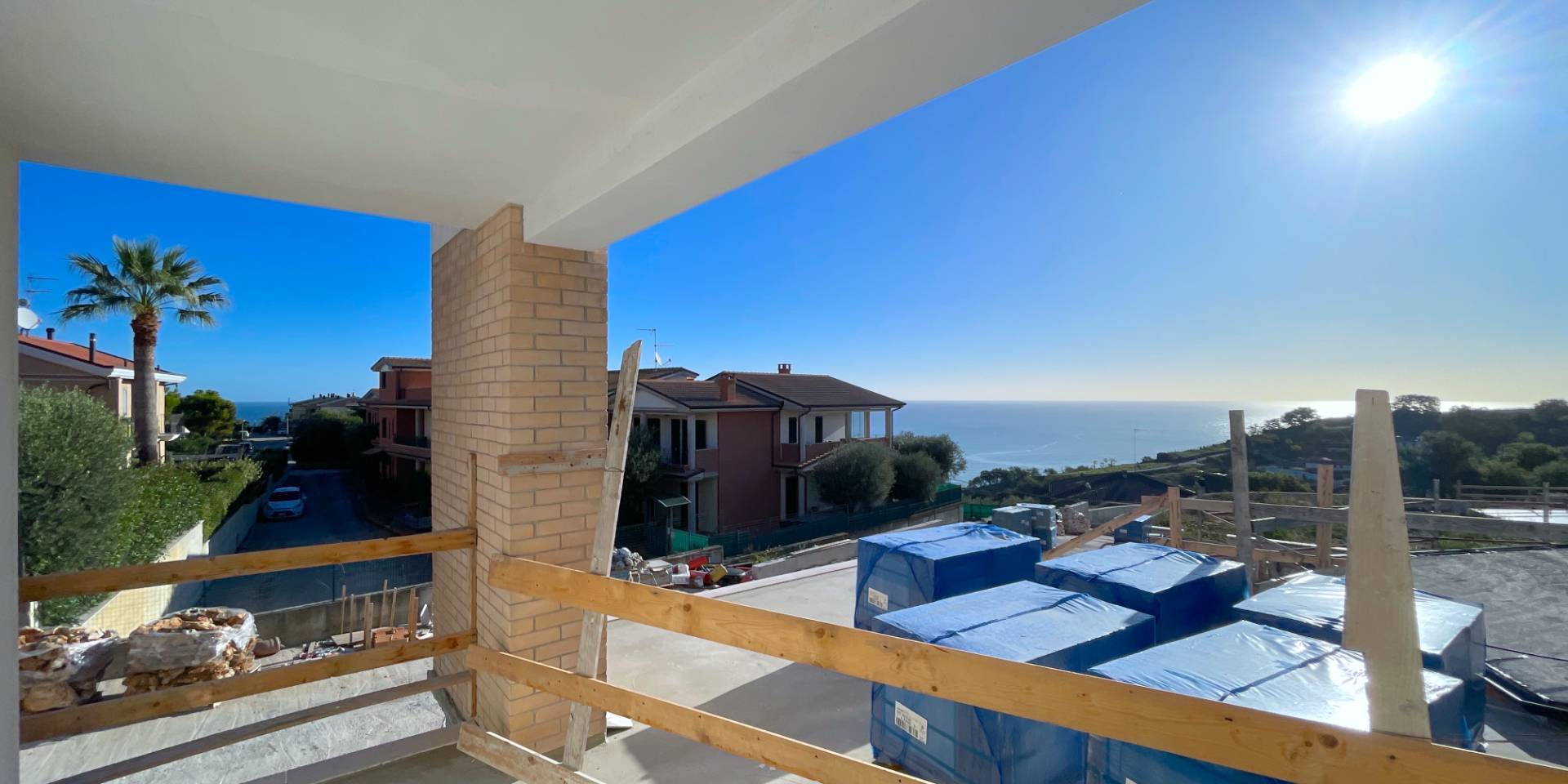 Appartamento in vendita a Cupra Marittima, Centrale