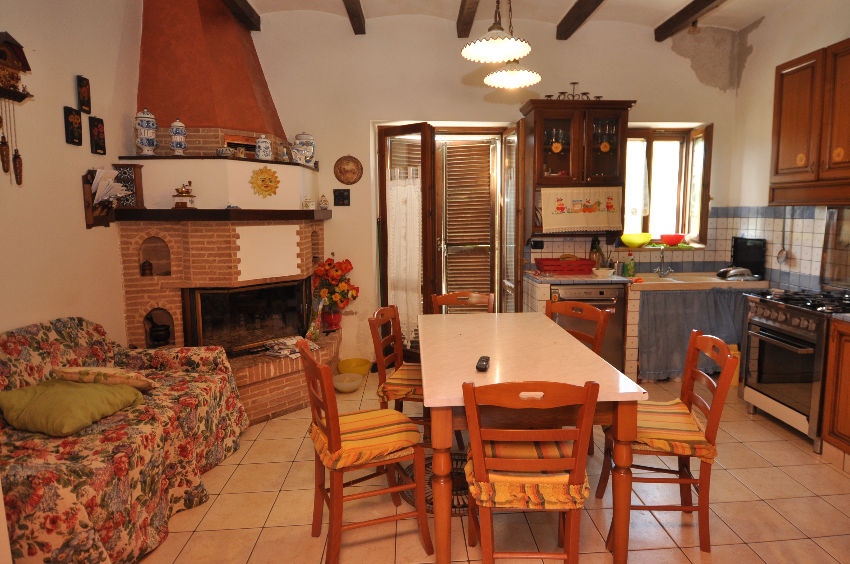 Casale Colonico Rustico in vendita a Monsampolo del Tronto, Collinare