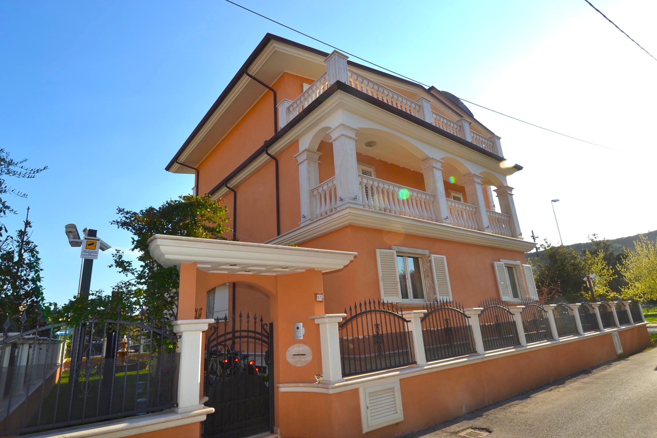 Villa singola in vendita a Martinsicuro, Villa Rosa (zona A Sud Del Centro)