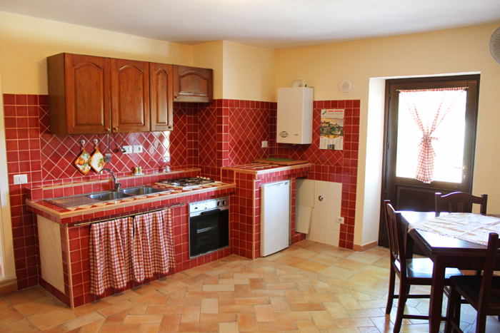 Casale Colonico Rustico in vendita a Fermo