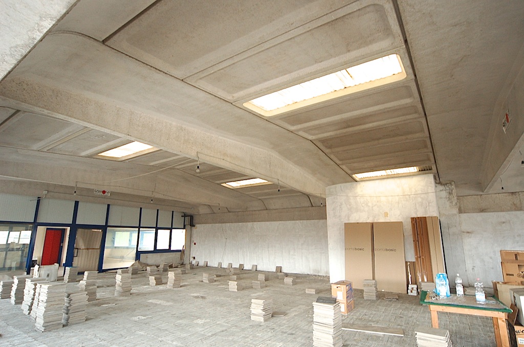 Locale Commerciale in affitto a San Benedetto del Tronto, Porto D'ascoli residenziale