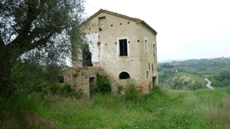 Casale Colonico Rustico in vendita a Monsampolo del Tronto, Collinare