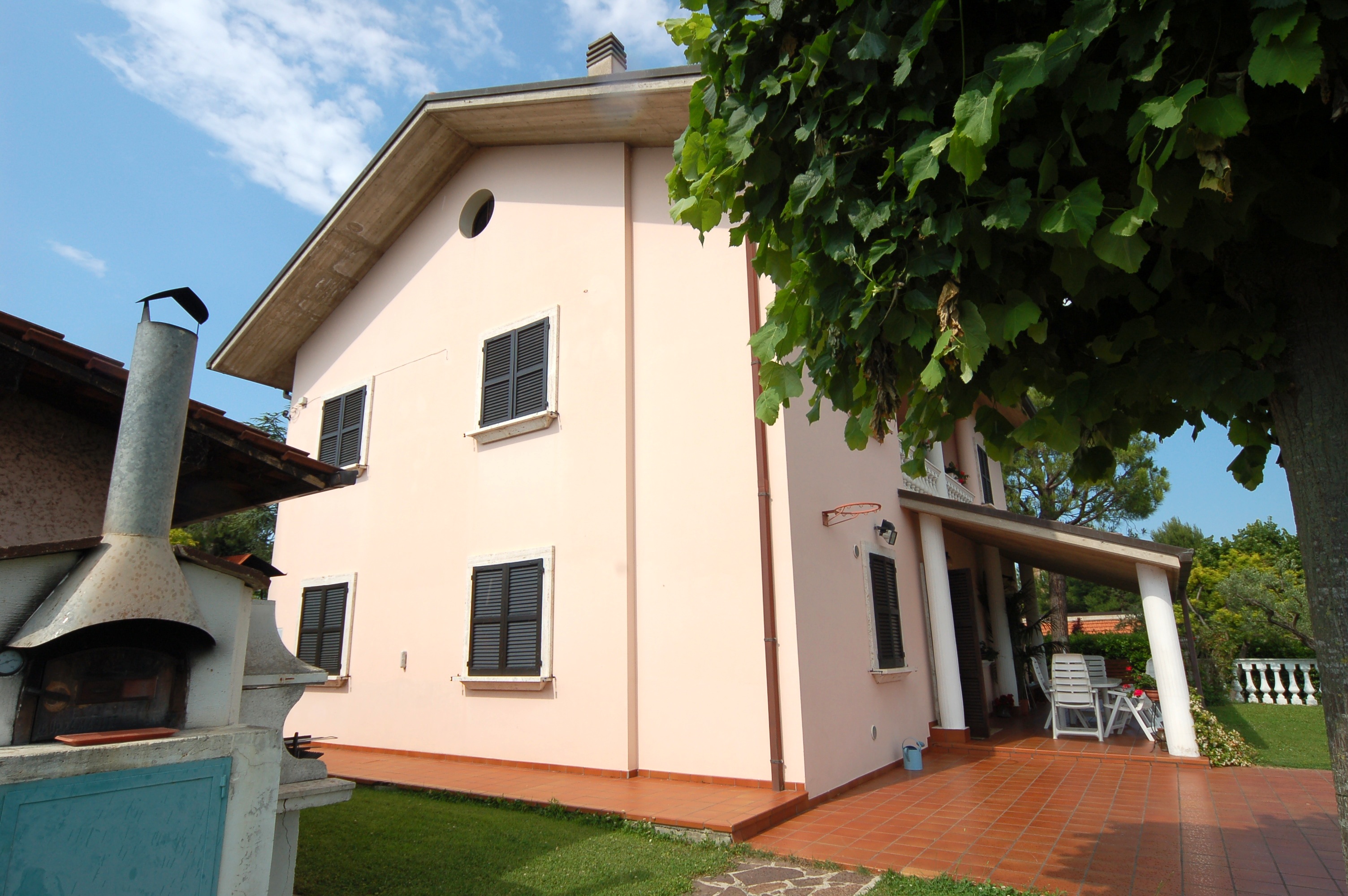 Villa singola in vendita a Colli del Tronto, Centrale / Centro Storico