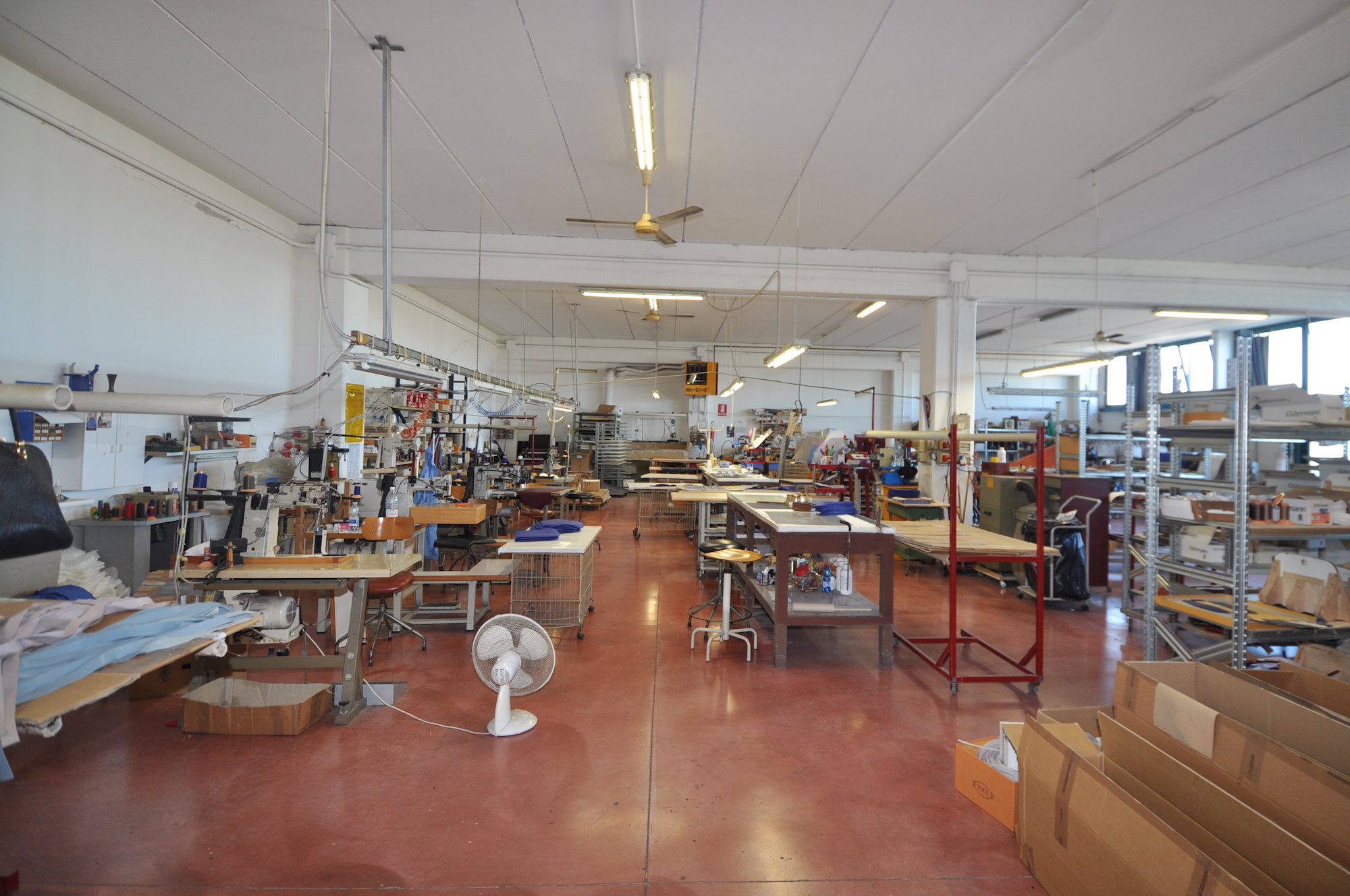 Locale Artigianale / Deposito in vendita a San Benedetto del Tronto, Porto D'ascoli residenziale