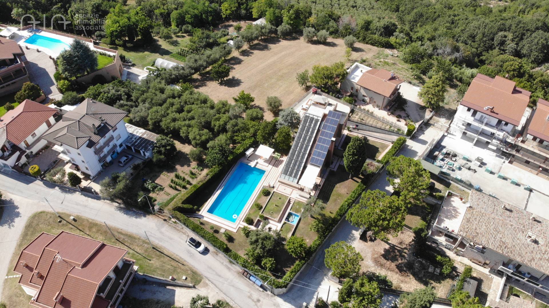 Villa singola in vendita a Colonnella, Collinare