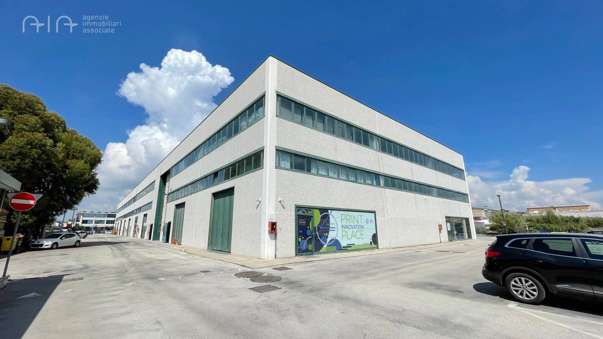 Ufficio / Studio Professionale in vendita a San Benedetto del Tronto, Porto D'ascoli residenziale