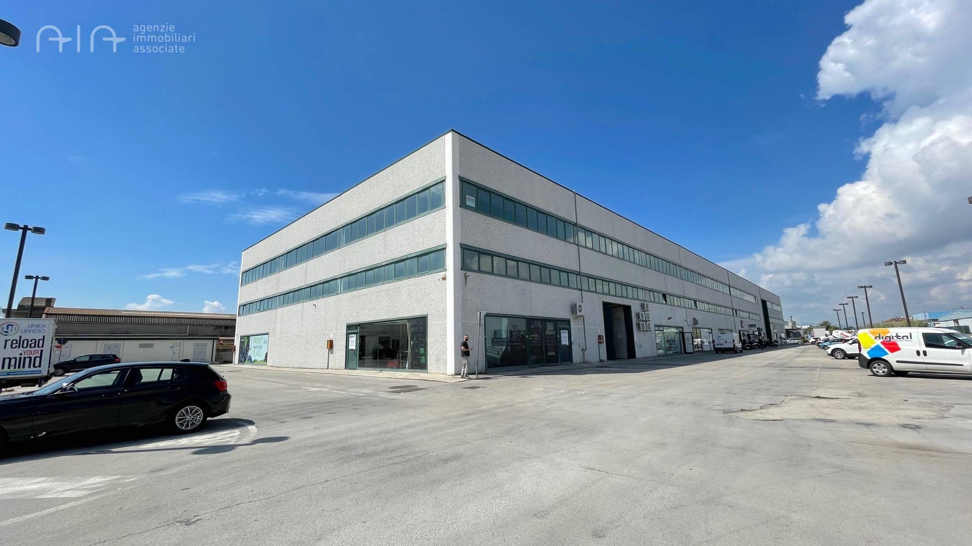 Ufficio / Studio Professionale in vendita a San Benedetto del Tronto, Porto D'ascoli residenziale