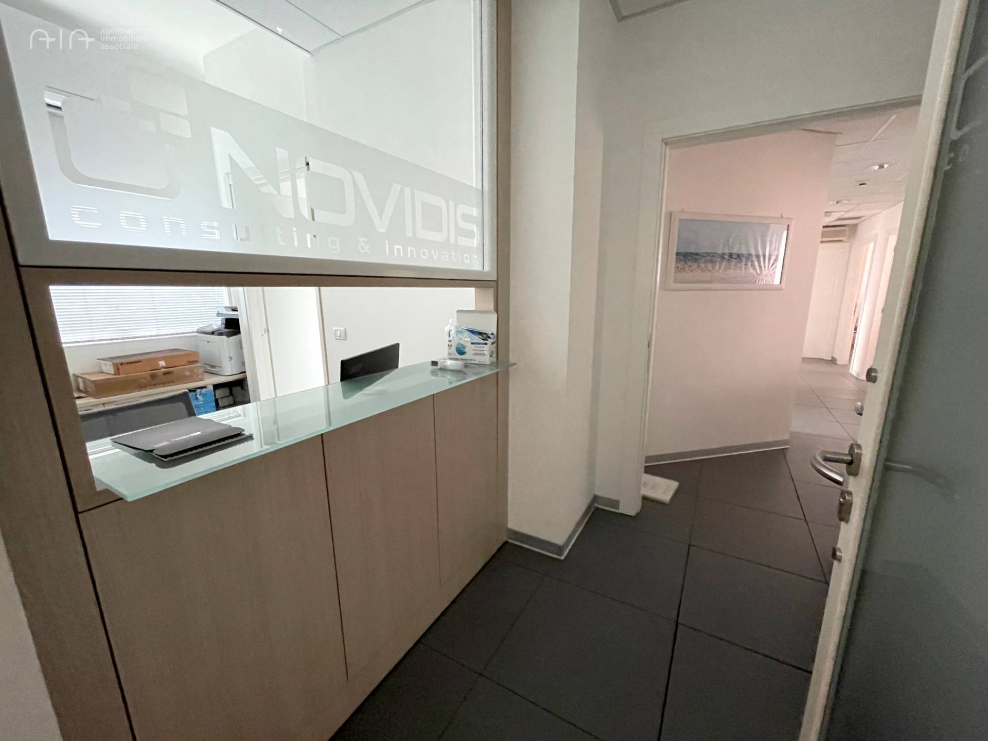 Ufficio / Studio Professionale in vendita a San Benedetto del Tronto, Porto D'ascoli residenziale