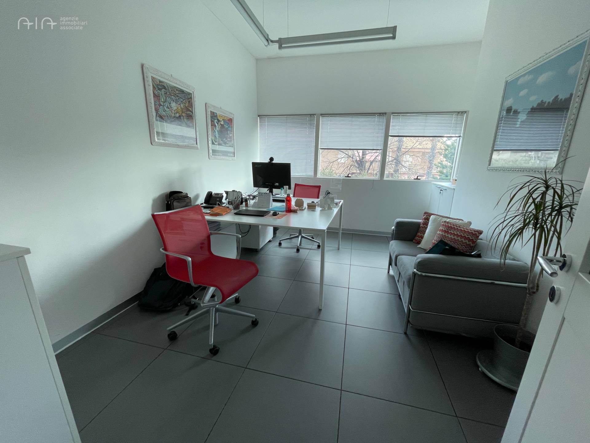 Ufficio / Studio Professionale in vendita a San Benedetto del Tronto, Porto D'ascoli residenziale