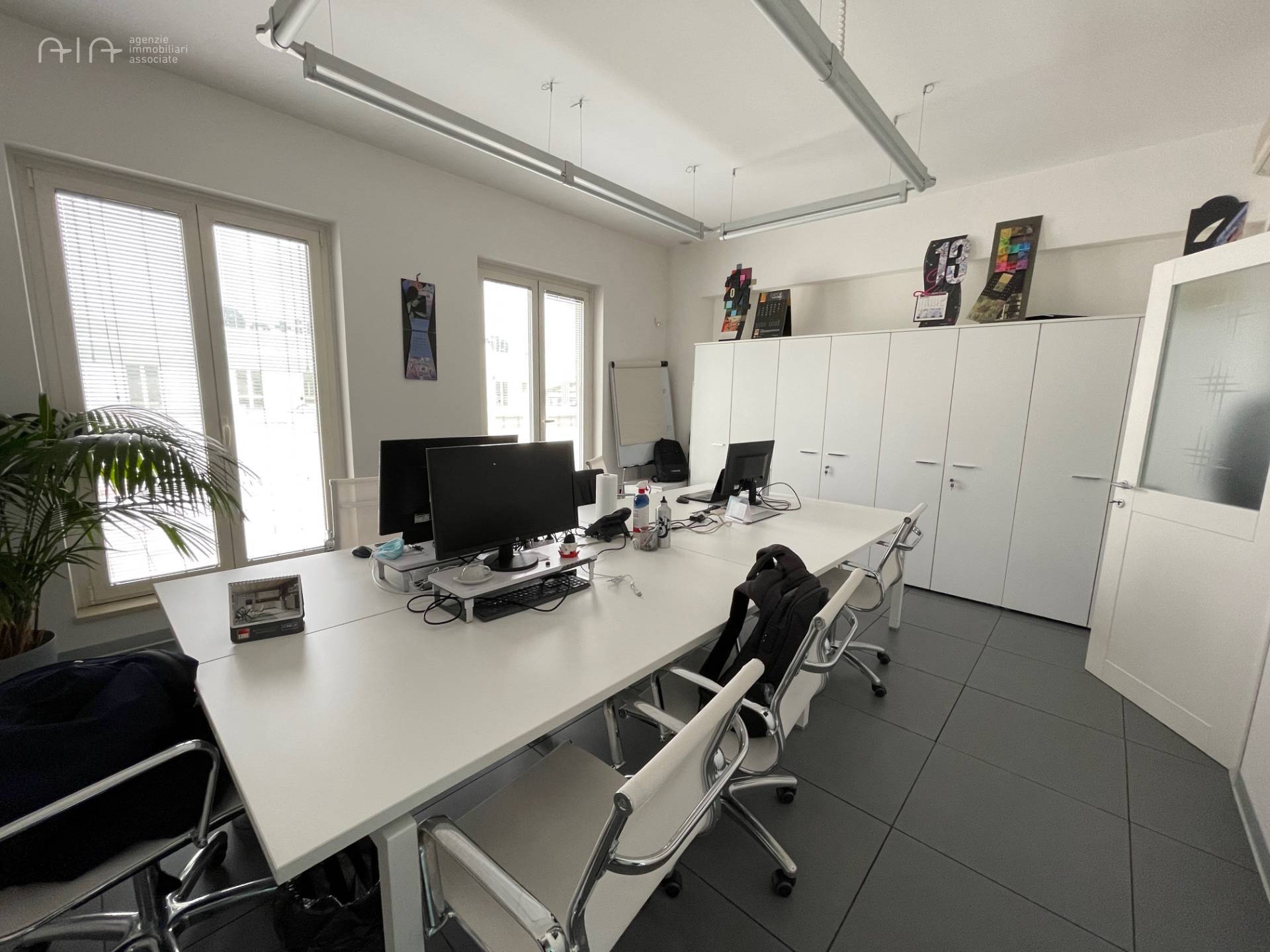 Ufficio / Studio Professionale in vendita a San Benedetto del Tronto, Porto D'ascoli residenziale