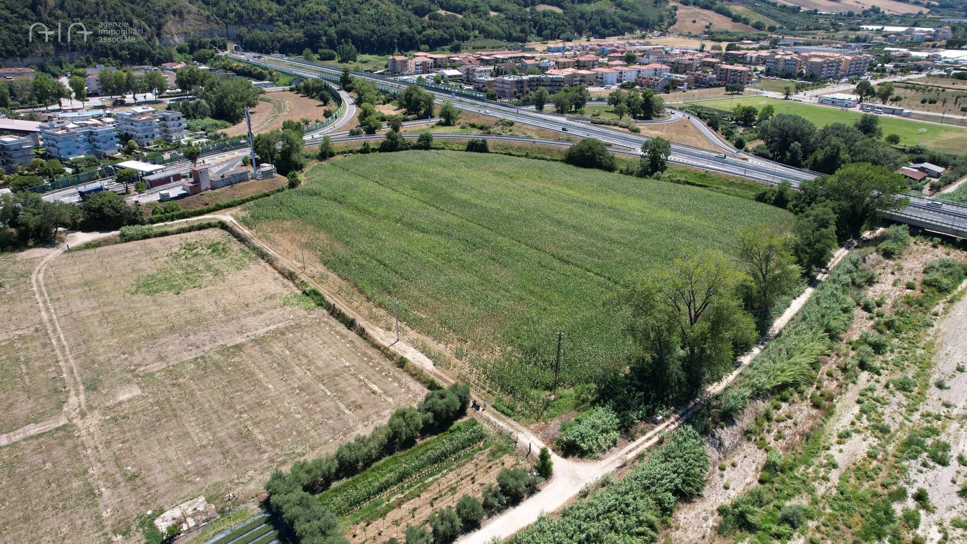 Terreno Edificabile Residenziale in vendita a Pedaso, Lungomare