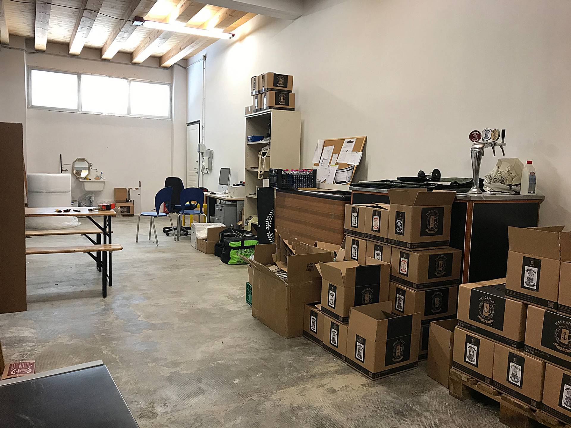 Locale Artigianale / Deposito in vendita a Grottammare, Ischia Ascolani (a sud del fiume Tesino, sop