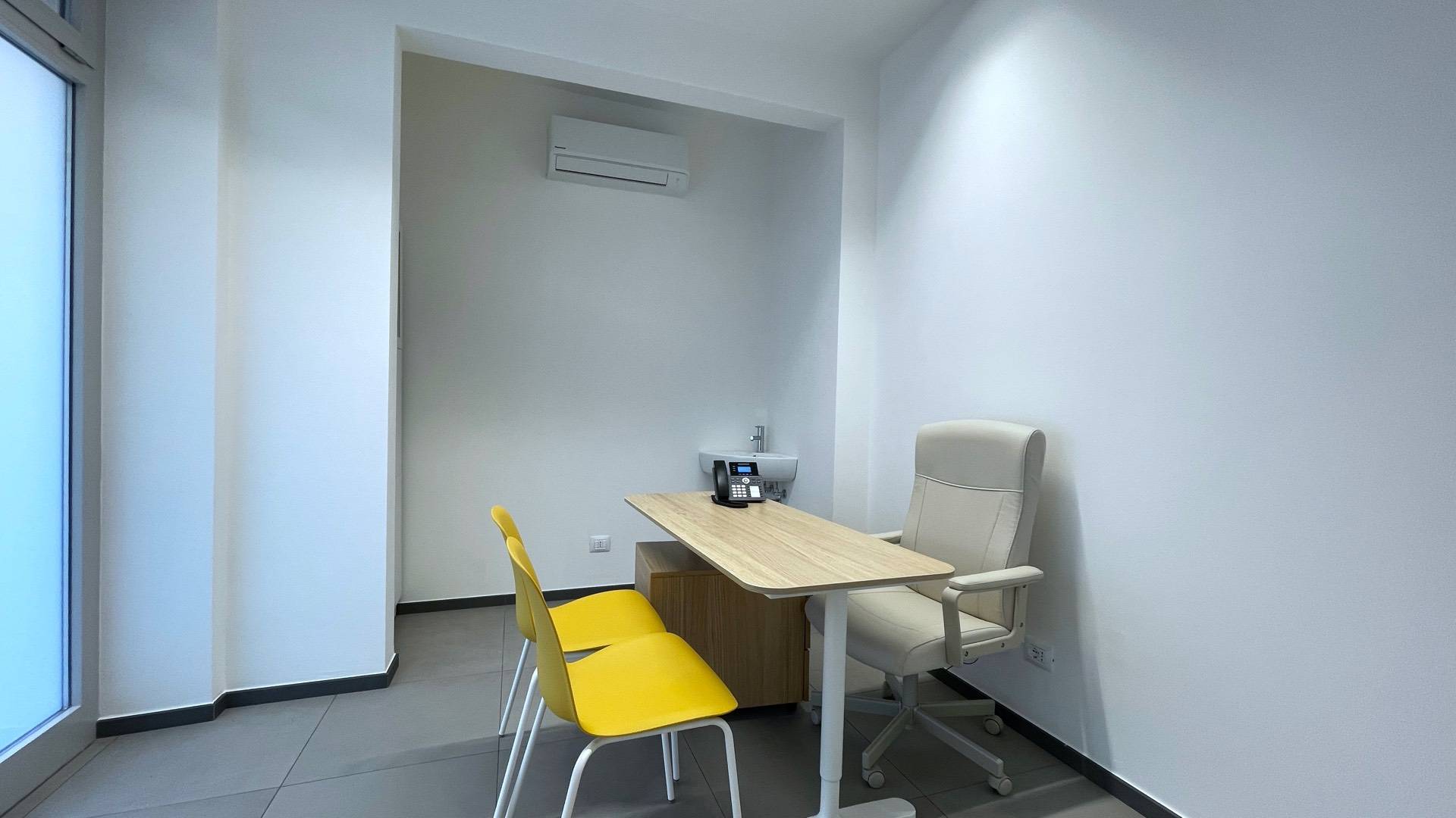Ufficio / Studio Professionale in affitto a San Benedetto del Tronto, Porto D'ascoli lungomare