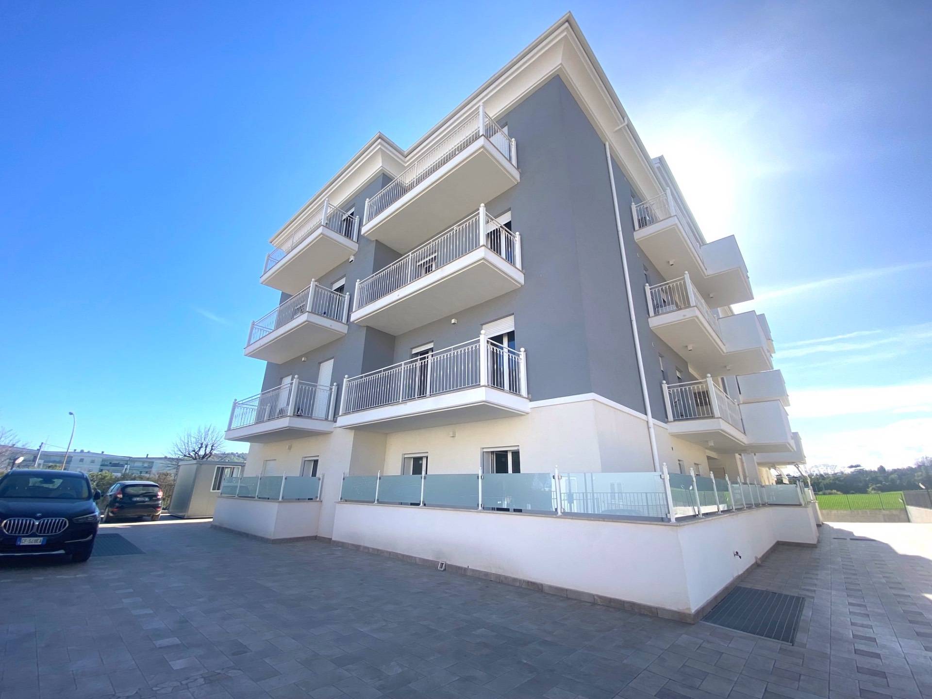 Appartamento in vendita a San Benedetto del Tronto, Porto D'ascoli residenziale