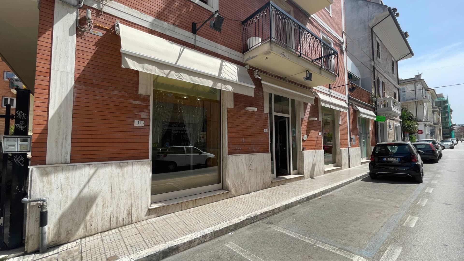 Locale Commerciale in vendita a San Benedetto del Tronto, Centralissima